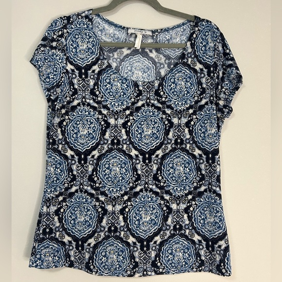 Only 9 Tops - Blue Patterned Women's Top, Size L